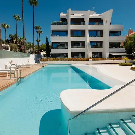 Next To The In Dunes Apartment