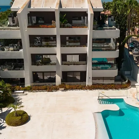 Next To The In Dunes Apartment *