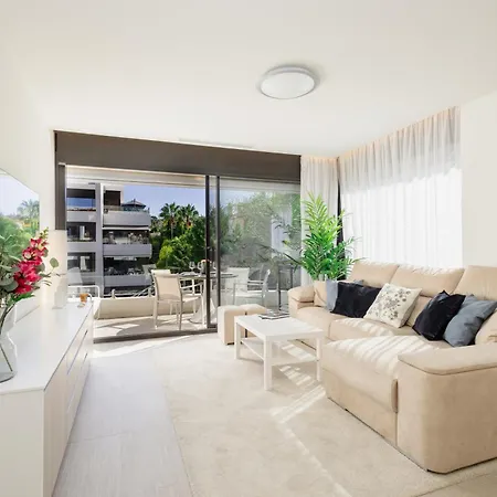 Apartment Next To The In Dunes Marbella